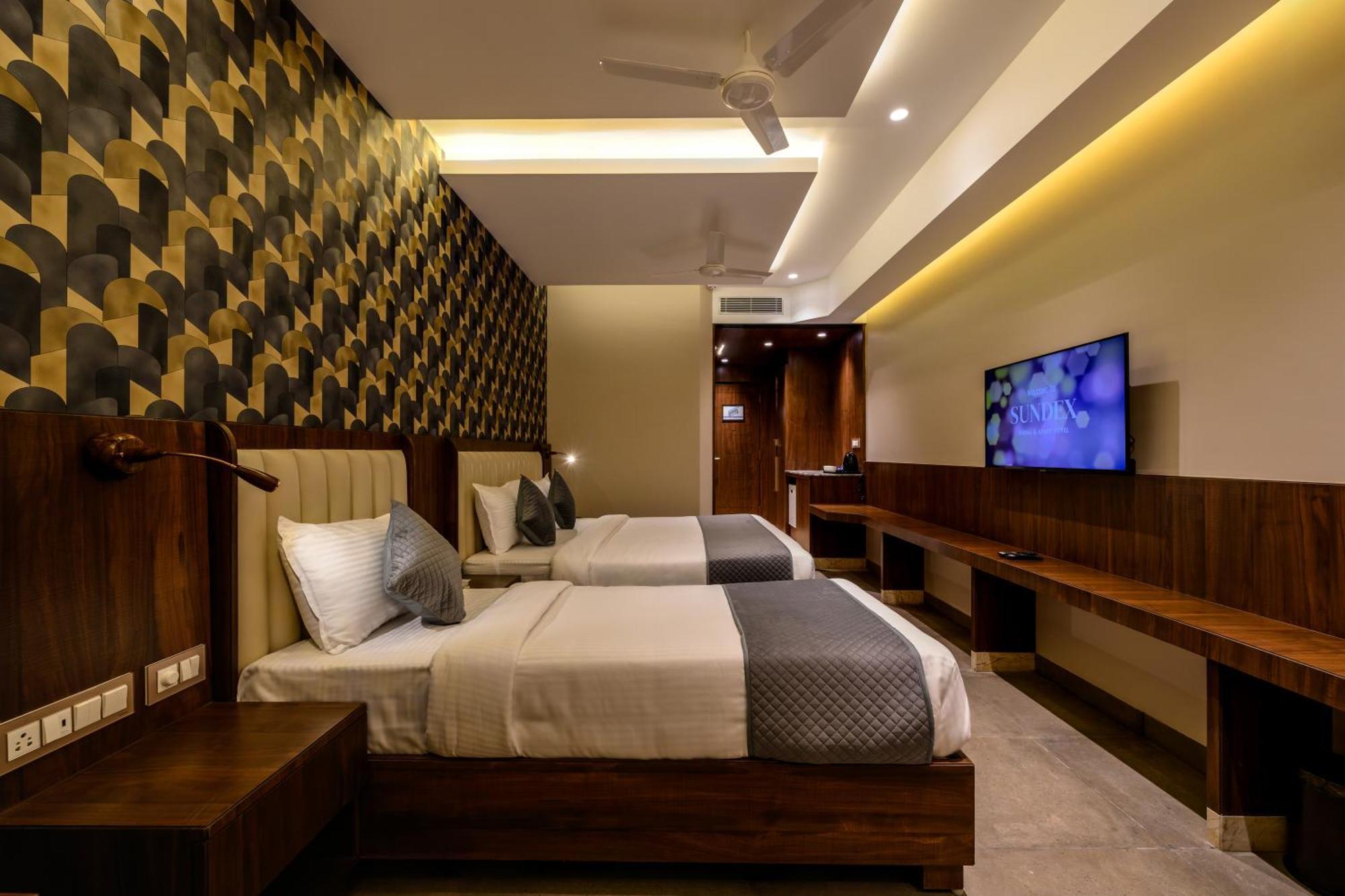 Sundex Hotel Thanjavur Luaran gambar